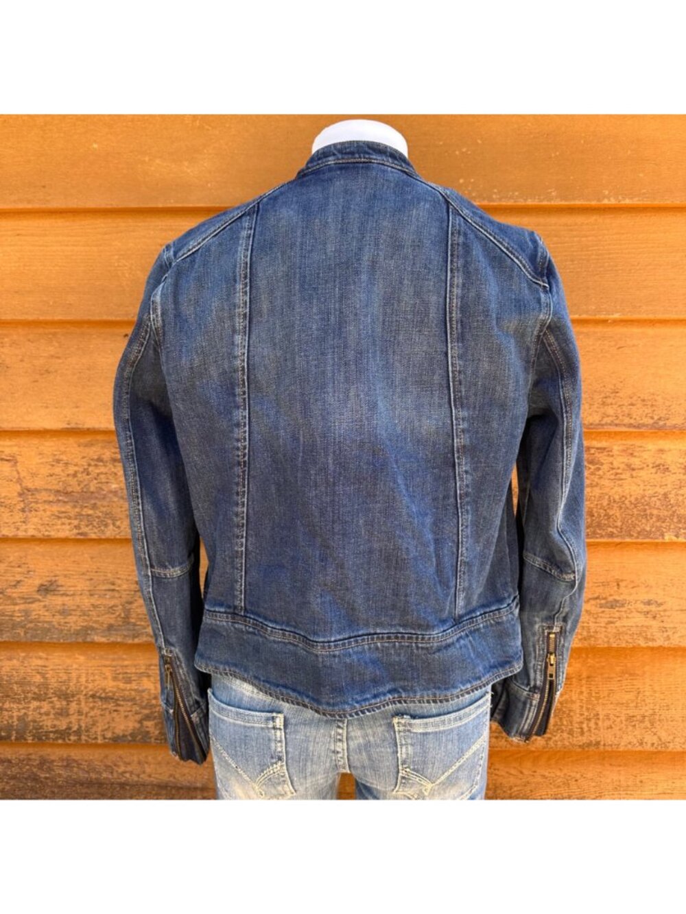 Gap Womens Denim Moto Jacket Medium Blue Wash Zippered Pockets Size M - Picture 4 of 9